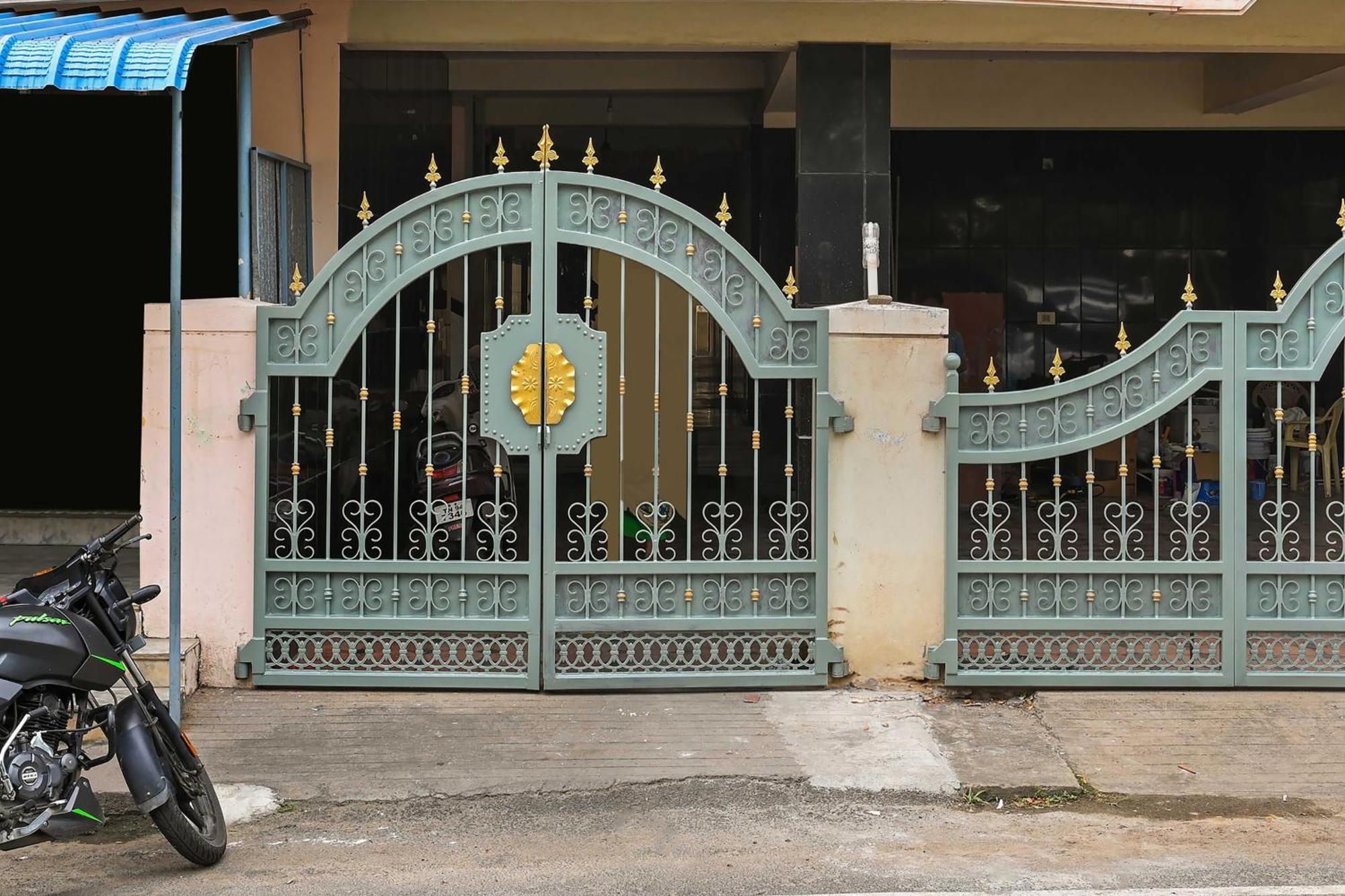 Hotel O Vel Vel Guest House Palni Esterno foto